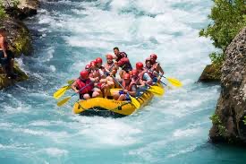 Want to try you luck at river rafting ?Take one of our outdoor water excursions.
